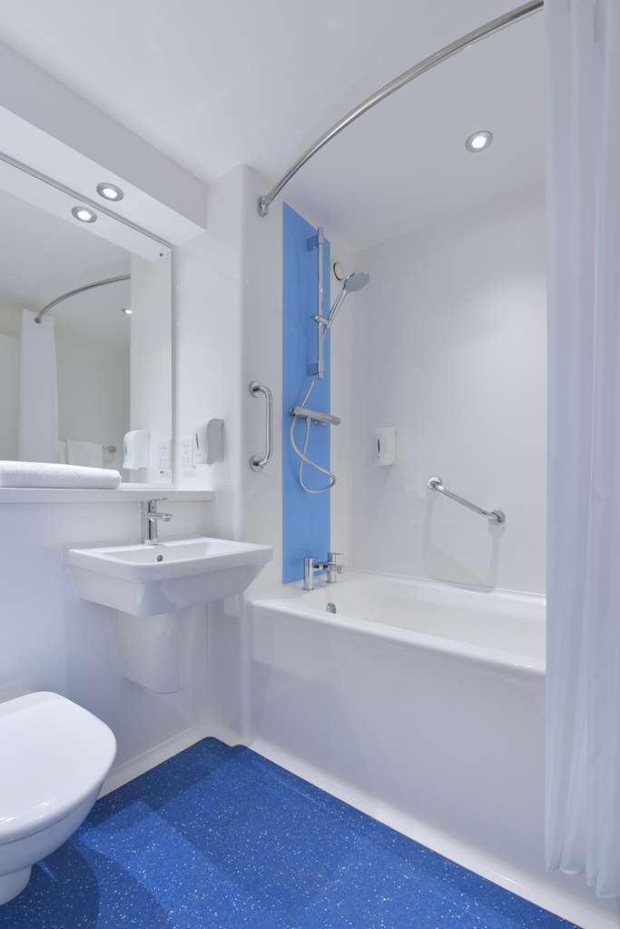 Travelodge High Wycombe Central Zimmer foto
